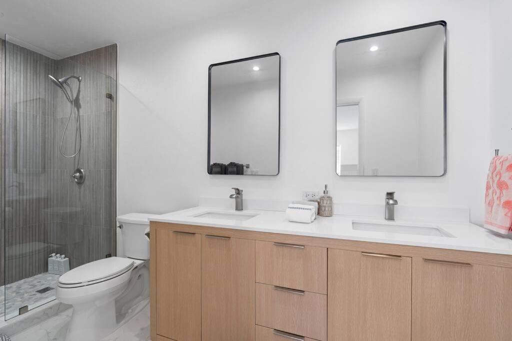 Waterfront-Heated Pool-Mini Golf-Game Room-2Mi Beach Fort Lauderdale Eksteriør billede