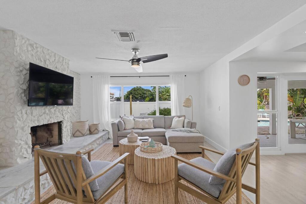 Waterfront-Heated Pool-Mini Golf-Game Room-2Mi Beach Fort Lauderdale Eksteriør billede