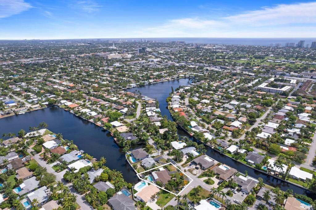 Waterfront-Heated Pool-Mini Golf-Game Room-2Mi Beach Fort Lauderdale Eksteriør billede