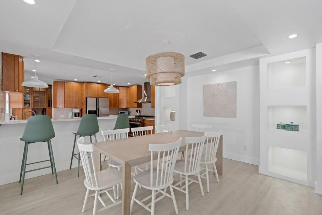 Waterfront-Heated Pool-Mini Golf-Game Room-2Mi Beach Fort Lauderdale Eksteriør billede